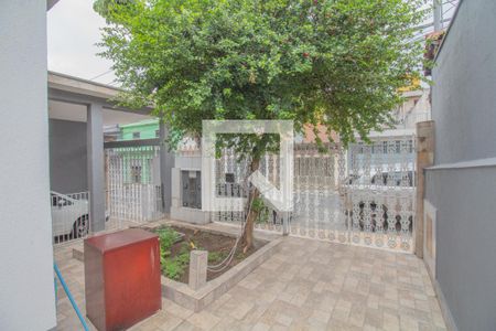 Casa à venda com 300m², 3 quartos e 3 vagas Casa à venda com 300m², 3 quartos e 3 vagasÁrea comum