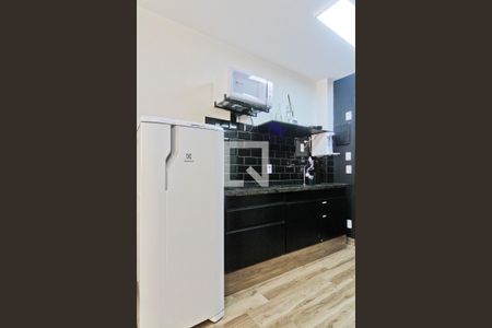 Cozinha de kitnet/studio para alugar com 1 quarto, 24m² em Santana, São Paulo