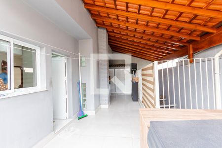 Casa à venda com 340m², 5 quartos e 6 vagasQuintal