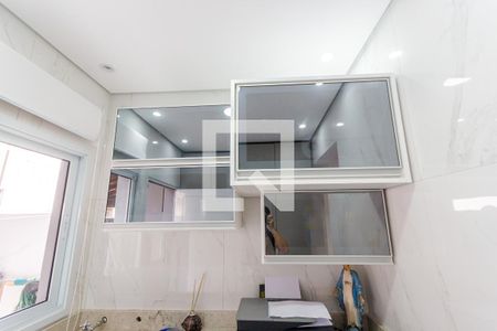 Casa à venda com 340m², 5 quartos e 6 vagasArmário
