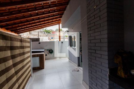 Casa à venda com 340m², 5 quartos e 6 vagasQuintal