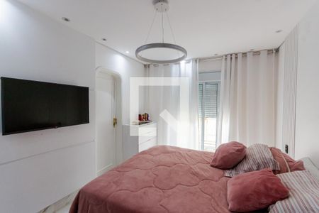 Casa à venda com 340m², 5 quartos e 6 vagasSuíte 2