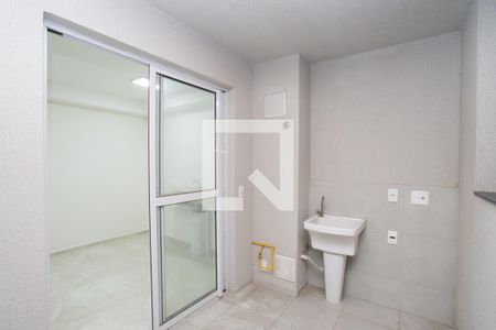 Varanda de apartamento para alugar com 2 quartos, 44m² em Vila das Bandeiras, Guarulhos