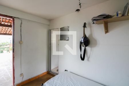 Casa à venda com 405m², 5 quartos e 4 vagasSuíte 2