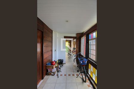 Casa à venda com 405m², 5 quartos e 4 vagasVaranda da Suíte 1