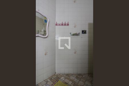 Casa à venda com 405m², 5 quartos e 4 vagasBanheiro Social