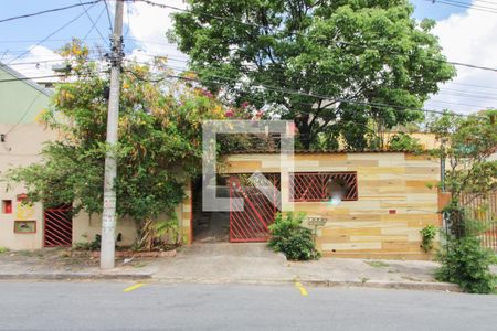 Casa à venda com 405m², 5 quartos e 4 vagasFachada