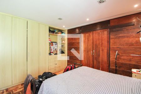 Casa à venda com 405m², 5 quartos e 4 vagasSuíte 1