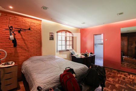 Casa à venda com 405m², 5 quartos e 4 vagasSuíte 1