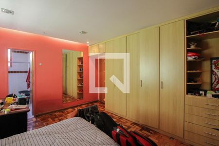 Casa à venda com 405m², 5 quartos e 4 vagasSuíte 1