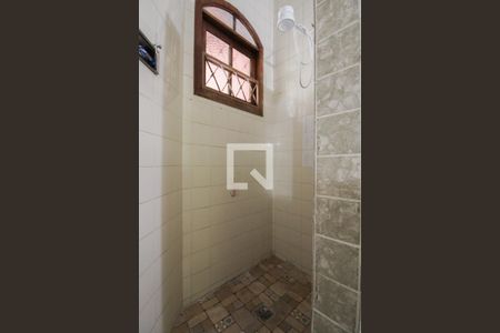 Casa à venda com 405m², 5 quartos e 4 vagasBanheiro Social