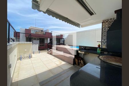 Apartamento à venda com 190m², 4 quartos e 2 vagas Apartamento à venda com 190m², 4 quartos e 2 vagasCobertura