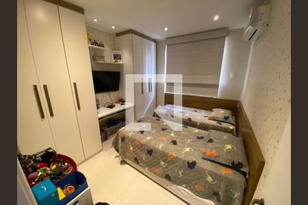 Apartamento à venda com 190m², 4 quartos e 2 vagas Apartamento à venda com 190m², 4 quartos e 2 vagasQuarto 2