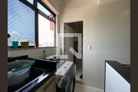 Apartamento à venda com 190m², 4 quartos e 2 vagas Apartamento à venda com 190m², 4 quartos e 2 vagasÁrea de Serviço