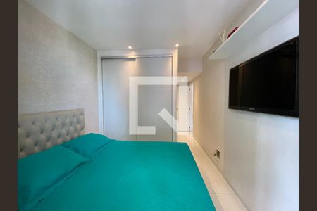 Apartamento à venda com 190m², 4 quartos e 2 vagas Apartamento à venda com 190m², 4 quartos e 2 vagasQuarto 1
