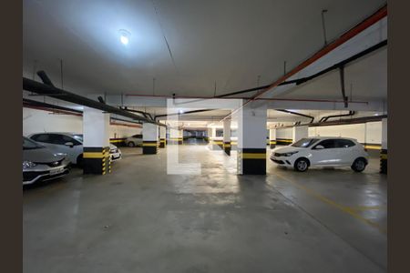Apartamento à venda com 190m², 4 quartos e 2 vagas Apartamento à venda com 190m², 4 quartos e 2 vagasGaragem