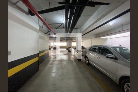 Apartamento à venda com 190m², 4 quartos e 2 vagas Apartamento à venda com 190m², 4 quartos e 2 vagasGaragem