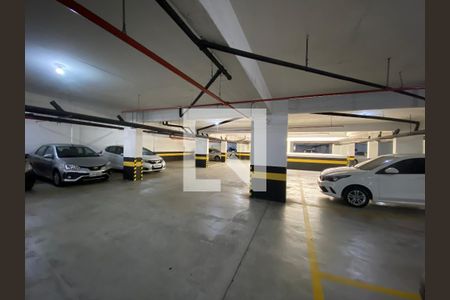 Apartamento à venda com 190m², 4 quartos e 2 vagas Apartamento à venda com 190m², 4 quartos e 2 vagasGaragem