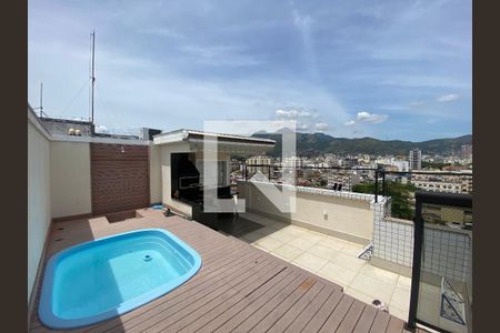 Apartamento à venda com 190m², 4 quartos e 2 vagas Apartamento à venda com 190m², 4 quartos e 2 vagasPiscina Cobertura