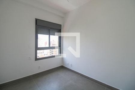 Quarto de apartamento à venda com 3 quartos, 110m² em Cambuí, Campinas