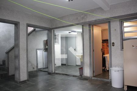 Casa à venda com 182m², 3 quartos e 2 vagasQuintal