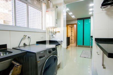 Apartamento à venda com 126m², 3 quartos e 3 vagasÁrea de serviço