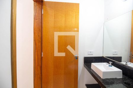 Banheiro de apartamento para alugar com 1 quarto, 35m² em Presidente Altino, Osasco