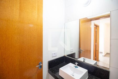 Banheiro de apartamento para alugar com 1 quarto, 35m² em Presidente Altino, Osasco