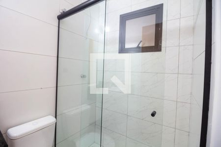 Banheiro de apartamento para alugar com 1 quarto, 35m² em Presidente Altino, Osasco
