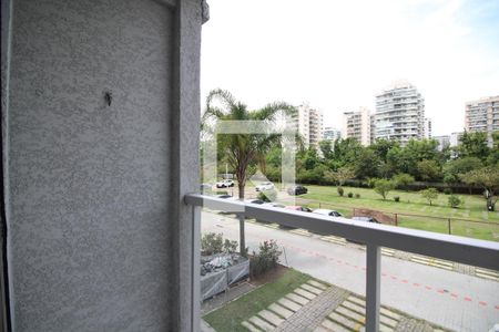 Varanda de apartamento para alugar com 2 quartos, 50m² em Barra da Tijuca, Rio de Janeiro