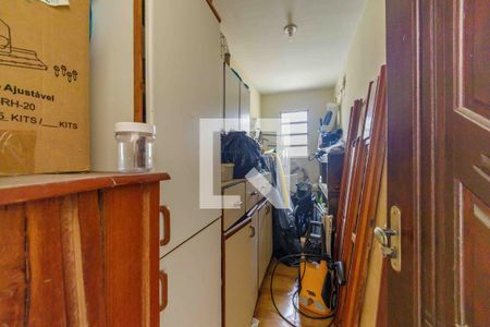 Casa de condomínio à venda com 335m², 5 quartos e 5 vagasQuarto de Serviço