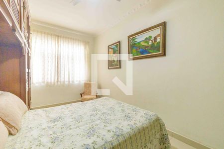 Casa de condomínio à venda com 335m², 5 quartos e 5 vagasQuarto 1