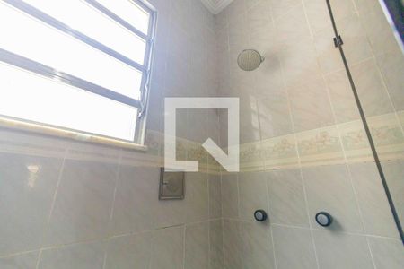 Casa de condomínio à venda com 335m², 5 quartos e 5 vagasBanheiro da Suíte 2