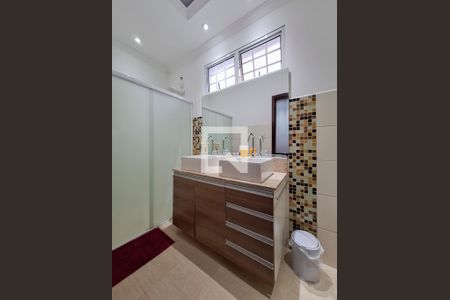 Banheiro de casa à venda com 2 quartos, 230m² em Jardim São Paulo, São Paulo