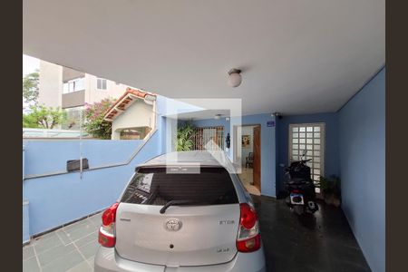 Casa à venda com 230m², 2 quartos e 2 vagasGaragem