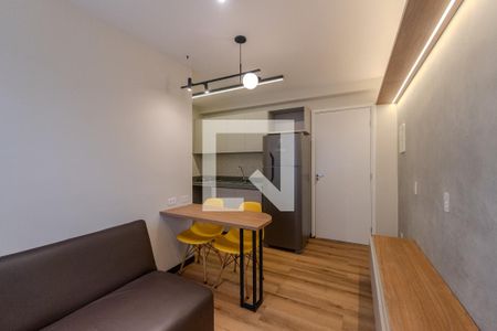 Sala/Cozinha de apartamento para alugar com 1 quarto, 25m² em Bela Vista, São Paulo