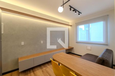 Sala/Cozinha de apartamento para alugar com 1 quarto, 25m² em Bela Vista, São Paulo