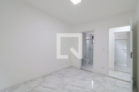 Quarto Suíte de apartamento para alugar com 2 quartos, 67m² em Jardim Pedroso, Mauá