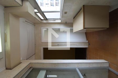 Apartamento à venda com 82m², 2 quartos e 1 vagaÁrea de Serviço