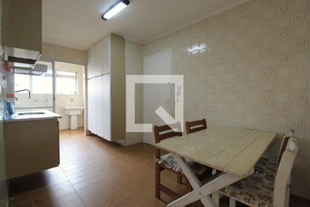 Apartamento à venda com 82m², 2 quartos e 1 vagaCozinha