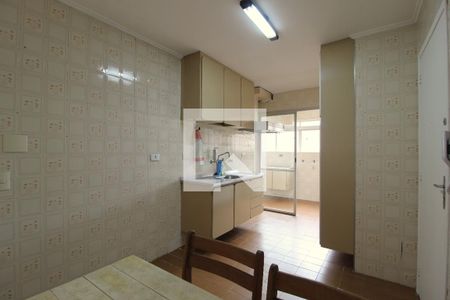 Apartamento à venda com 82m², 2 quartos e 1 vagaCozinha