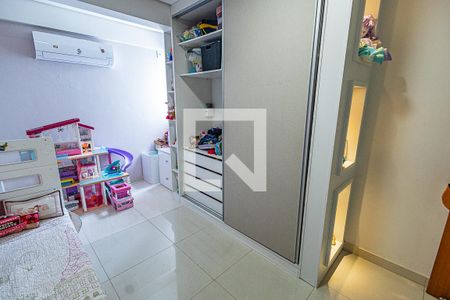 Apartamento à venda com 293m², 3 quartos e 2 vagasQuarto 3