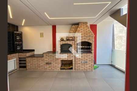 Casa à venda com 359m², 4 quartos e 5 vagasChurrasqueira