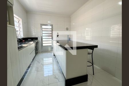 Casa à venda com 359m², 4 quartos e 5 vagasCozinha