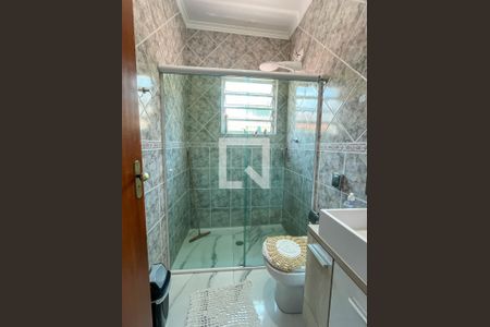 Casa à venda com 359m², 4 quartos e 5 vagasBanheiro 1