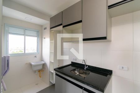Apartamento à venda com 39m², 2 quartos e 1 vaga Apartamento à venda com 39m², 2 quartos e 1 vagaCozinha e Área de Serviço