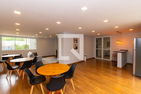 Apartamento à venda com 39m², 2 quartos e 1 vaga Apartamento à venda com 39m², 2 quartos e 1 vagaÁrea comum - Salão de festas