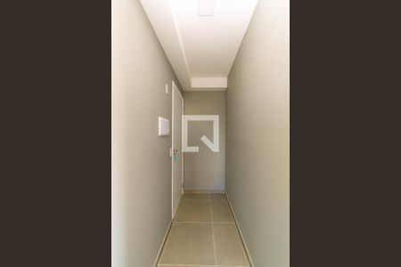 Hall de entrada de apartamento à venda com 2 quartos, 39m² em Jardim Angela (zona Leste), São Paulo