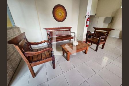 Apartamento à venda com 75m², 2 quartos e 1 vagaHall de entrada