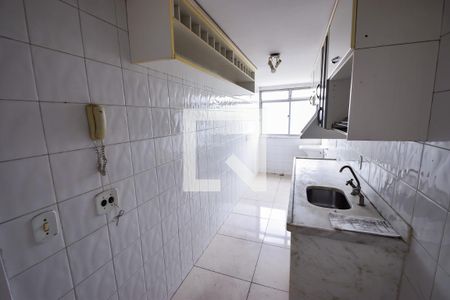 Apartamento à venda com 75m², 2 quartos e 1 vagaCozinha